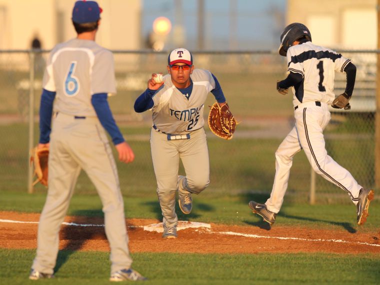 Temple vs Shoemaker Baseball